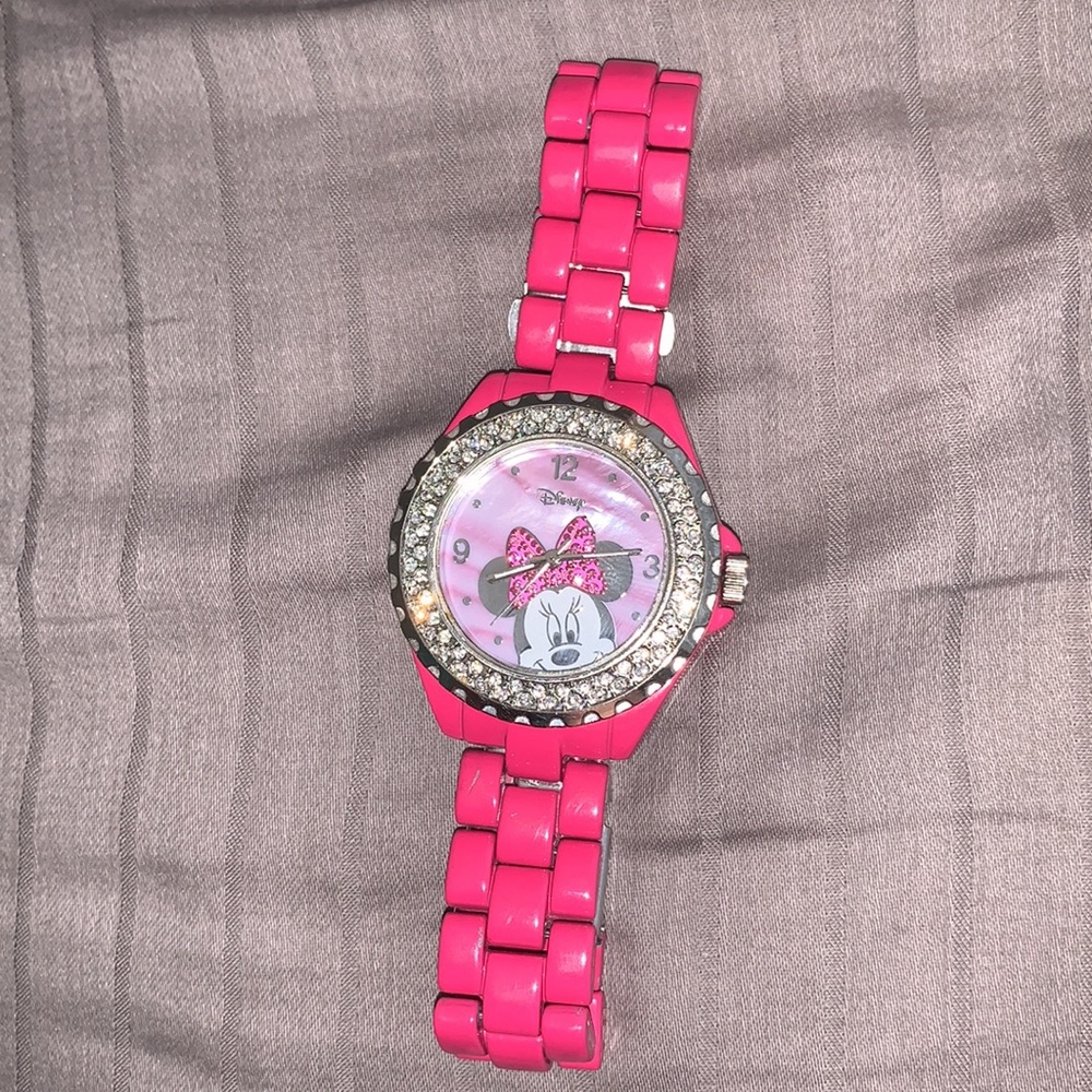hot pink & bling minnie mouse watch!